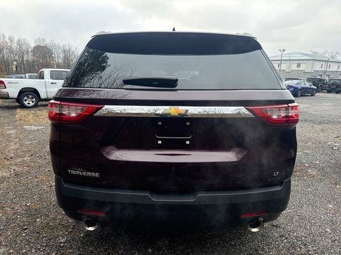 Used 2018 Chevrolet Traverse LT image 8
