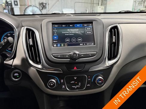 Used 2019 Chevrolet Equinox LS w/ LS Convenience Package AWD/4WD image 8