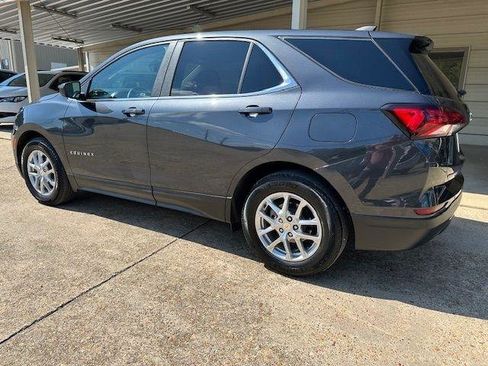 Used 2023 Chevrolet Equinox LT FWD image 10