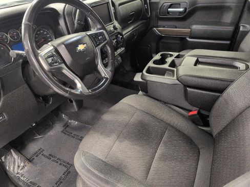 Used 2019 Chevrolet Silverado 1500 LT w/ All-Star Edition AWD/4WD image 9