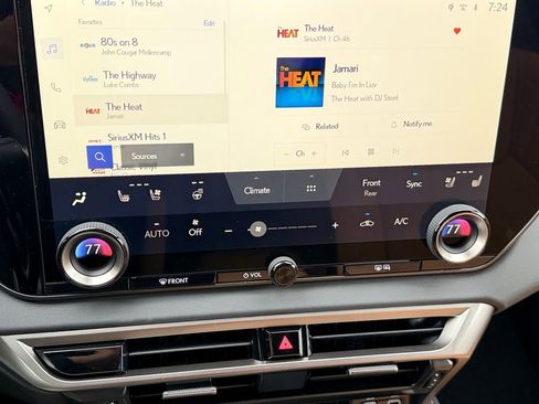 New 2026 Lexus RX 350h AWD/4WD image 19
