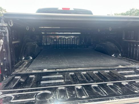 Used 2018 Ford F150 Lariat w/ Equipment Group 502A Luxury AWD/4WD image 10