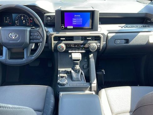 New 2026 Toyota Tacoma SR5 AWD/4WD image 17