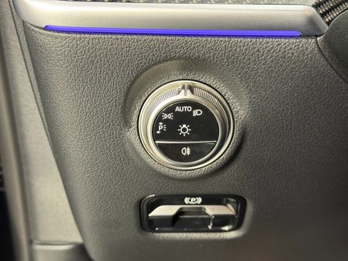 Used 2025 Mercedes-Benz C 36 AMG S image 19