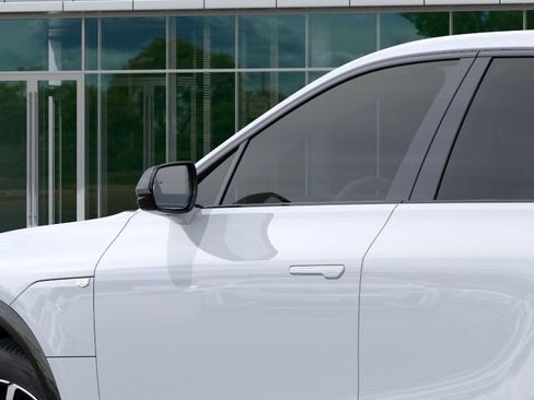 New 2026 Cadillac Lyriq Sport AWD/4WD image 49