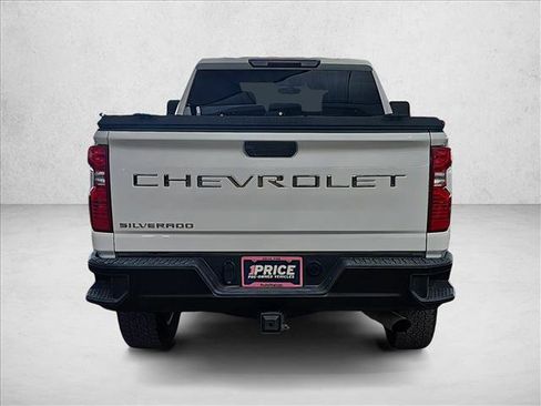 Used 2021 Chevrolet Silverado 2500 W/T w/ WT Convenience Package image 4