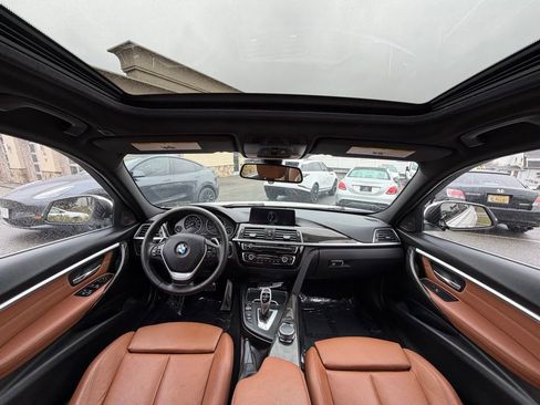 Used 2017 BMW 340i xDrive Sedan AWD/4WD image 14