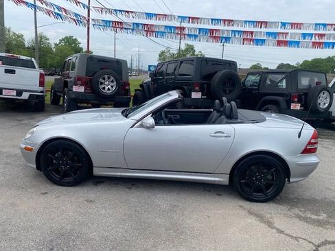 Used 2003 Mercedes-Benz SLK 230 image 3