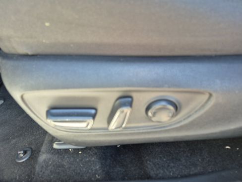 Used 2024 Toyota RAV4 XLE AWD/4WD image 13