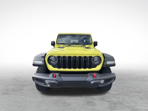 Used 2024 Jeep Wrangler Unlimited Rubicon w/ Technology Group image 7