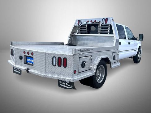 Used 1997 Chevrolet Silverado 3500 4x4 Crew Cab w/ Preferred Equipment Group 2 image 5