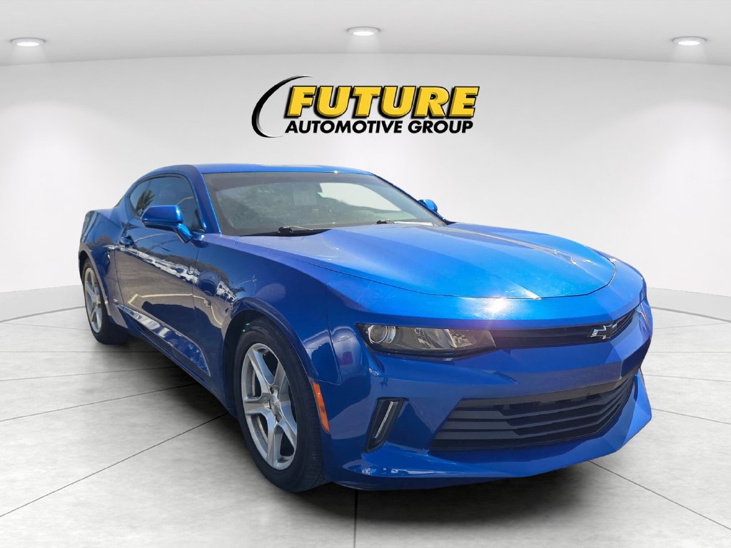 Used 2017 Chevrolet Camaro LS RWD image 1