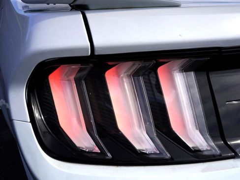 Used 2022 Ford Mustang GT Premium w/ Equipment Group 401A image 11