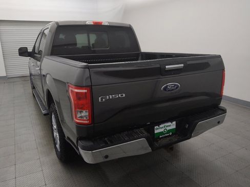 Used 2017 Ford F150 XLT w/ Equipment Group 302A Luxury RWD image 6