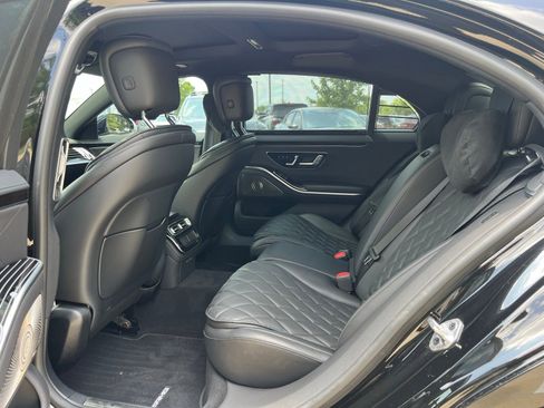 Used 2022 Mercedes-Benz S 580 4MATIC Sedan image 18