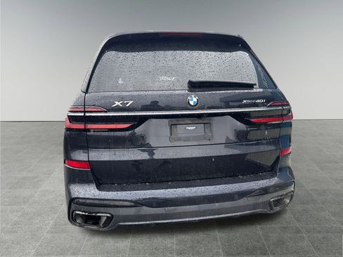 Used 2024 BMW X7 xDrive40i w/ M Sport Package image 4