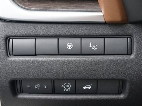 New 2026 Nissan Rogue Platinum w/ Platinum Premium Package image 10