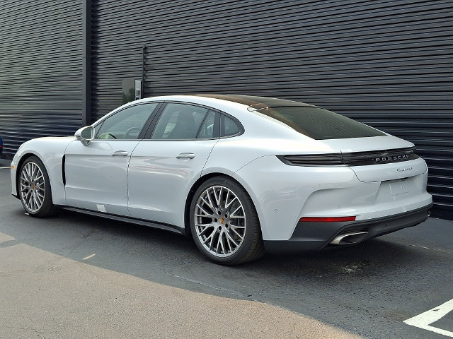 New 2026 Porsche Panamera 4 AWD/4WD image 3