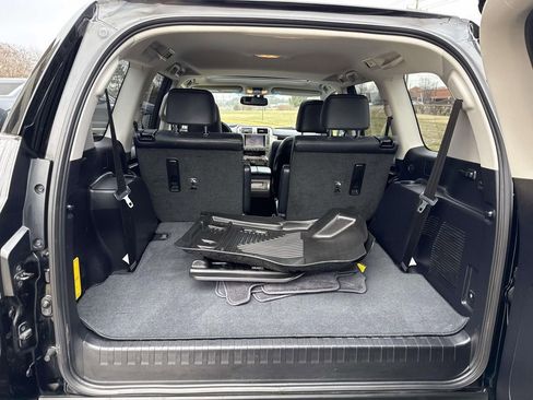 Used 2019 Lexus GX 460 Premium image 10