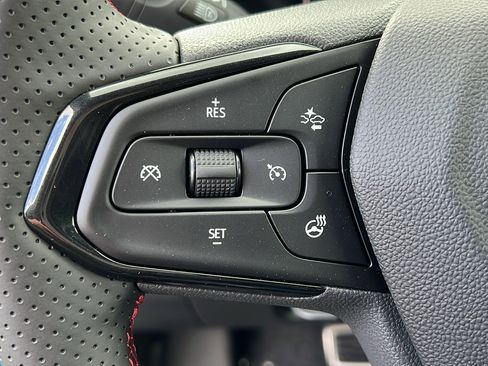 New 2025 Chevrolet Trax RS w/ Driver Confidence Package image 24