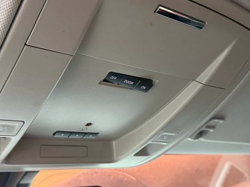 Used 2015 GMC Sierra 3500 SLT w/ Duramax Plus Package image 21