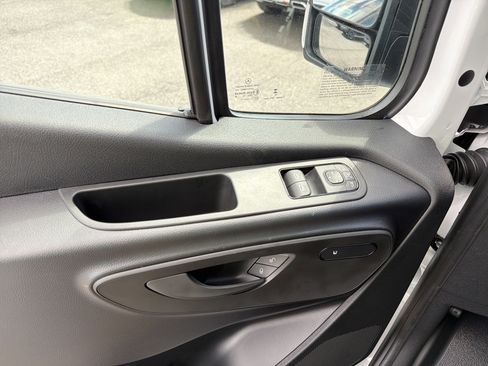 New 2026 Mercedes-Benz Sprinter 2500 image 14