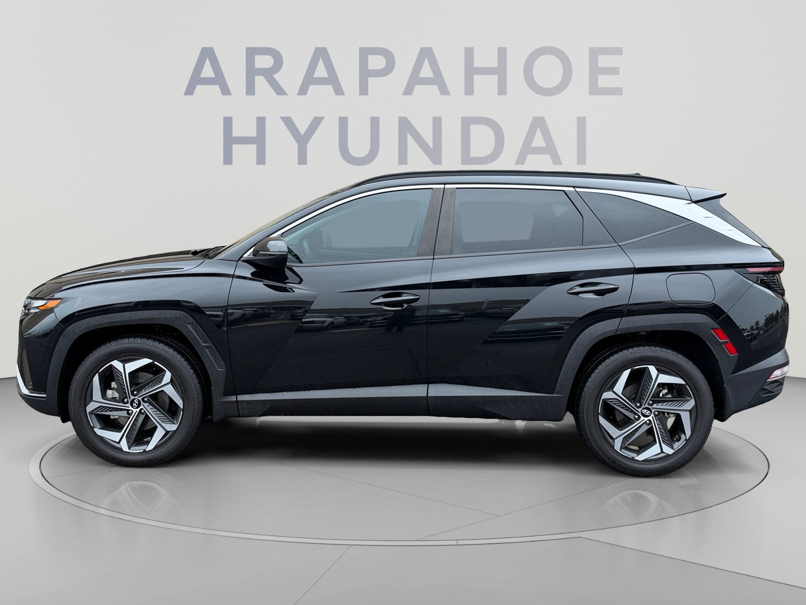 Certified 2023 Hyundai Tucson SEL w/ Convenience Package AWD/4WD image 2