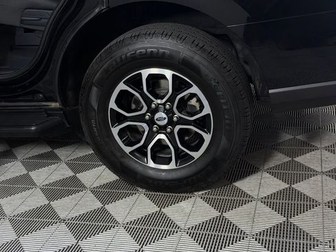 Used 2022 Ford Expedition XLT AWD/4WD image 20