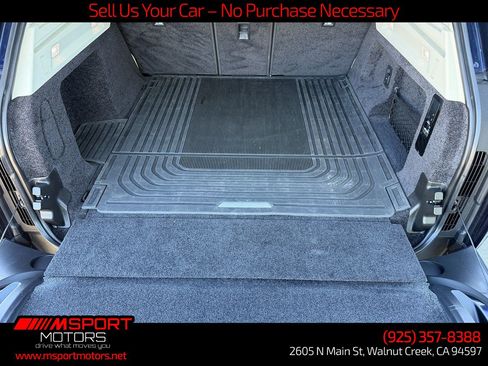 Used 2023 Land Rover Range Rover SE AWD/4WD image 8