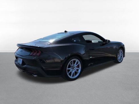 Used 2024 Ford Mustang GT Premium RWD image 4
