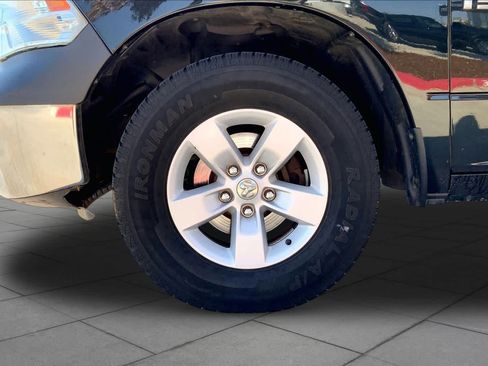 Used 2017 RAM 1500 Tradesman w/ Popular Equipment Group RWD image 11