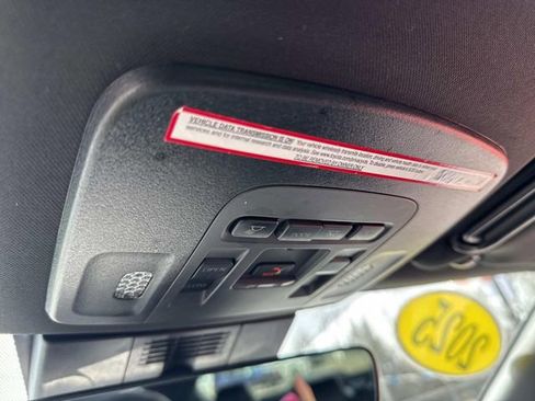 Used 2025 Toyota Camry SE w/ Convenience Package FWD image 29