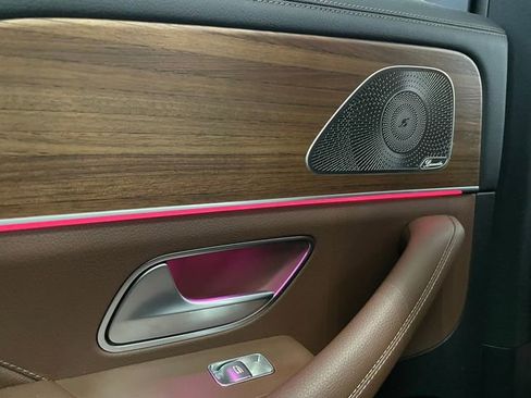 Used 2024 Mercedes-Benz GLE 350 4MATIC image 42