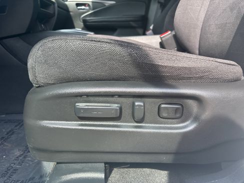 Used 2022 Honda Pilot Sport image 22