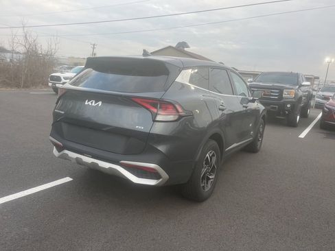 Used 2024 Kia Sportage LX image 5