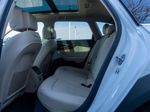 Used 2022 Audi A4 2.0T allroad Premium image 28