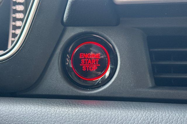 Certified 2025 Honda Pilot Elite image 24