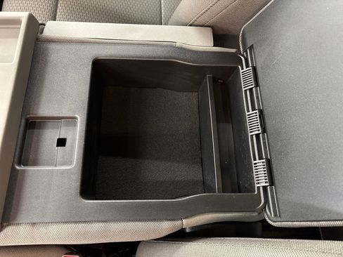 Used 2015 Ford F150 XLT w/ Equipment Group 301A Mid image 26