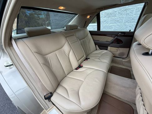 Used 1995 Mercedes-Benz S 500 Sedan image 53