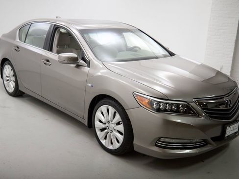 Used 2014 Acura RLX Hybrid w/ Technology Package AWD/4WD image 4