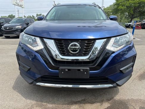 Used 2020 Nissan Rogue S AWD/4WD image 2