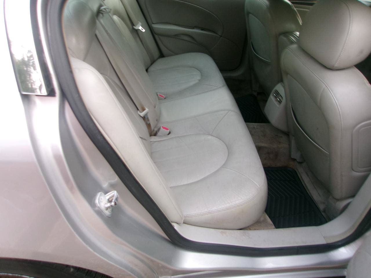 Used 2006 Buick Lucerne CXL w/ Luxury Package FWD image 7