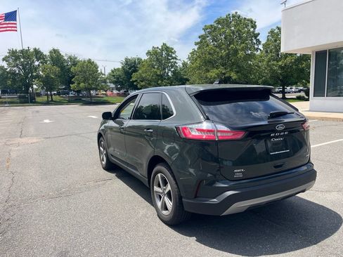 Used 2022 Ford Edge SEL w/ Convenience Package AWD/4WD image 6