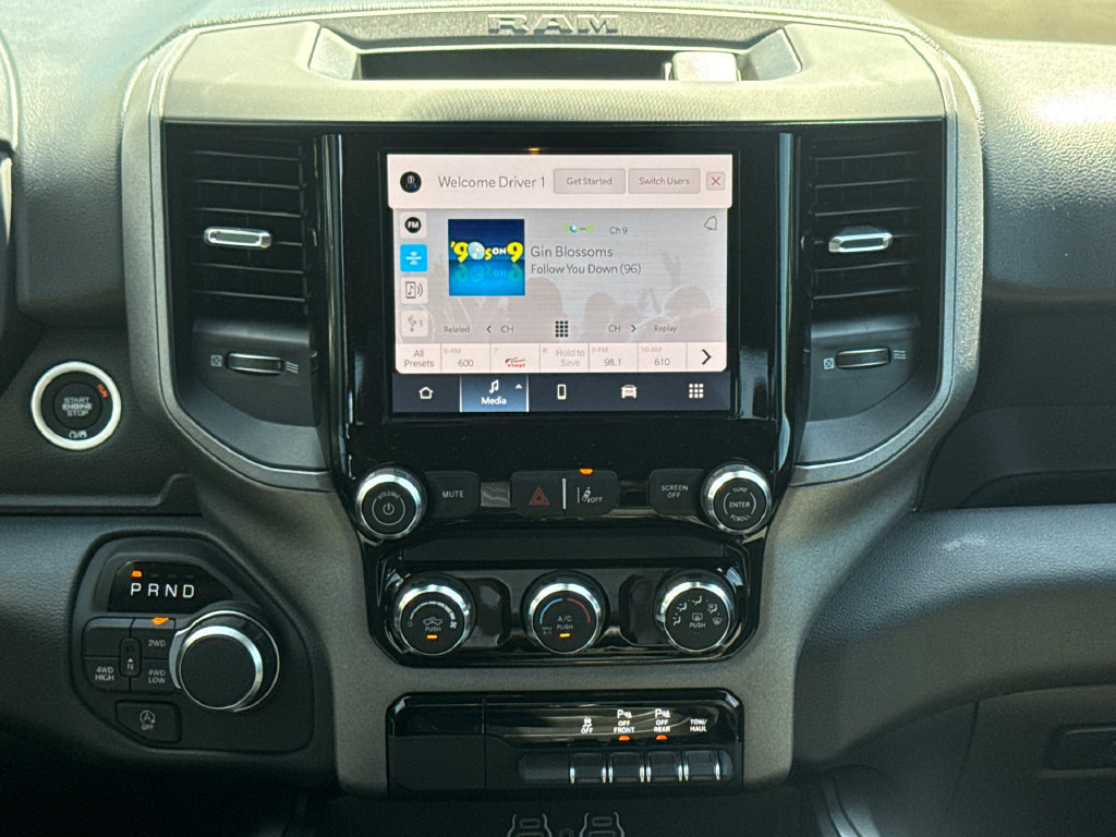 New 2027 RAM 1500 Express AWD/4WD image 13