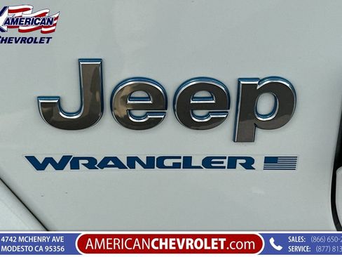 Used 2024 Jeep Wrangler Unlimited Sahara AWD/4WD image 39
