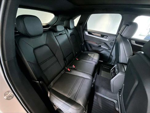 New 2026 Porsche Cayenne AWD/4WD image 29