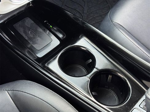 Certified 2017 Toyota Prius Prime Advanced image 35