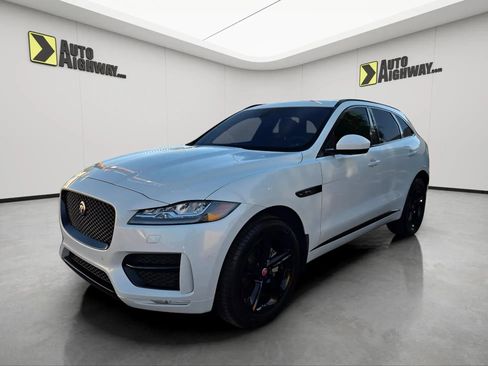 Used 2018 Jaguar F-PACE R-Sport image 7