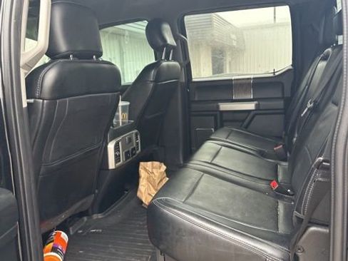 Used 2019 Ford F250 Lariat w/ Chrome Package image 11