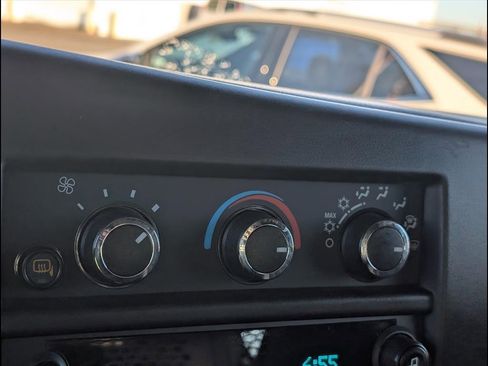 Used 2022 GMC Savana 2500 w/ Driver Convenience Package image 15